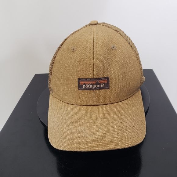 Patagonia Tin Shed Hat Trucker Adjustable Snap Closure - Picture 2 of 9